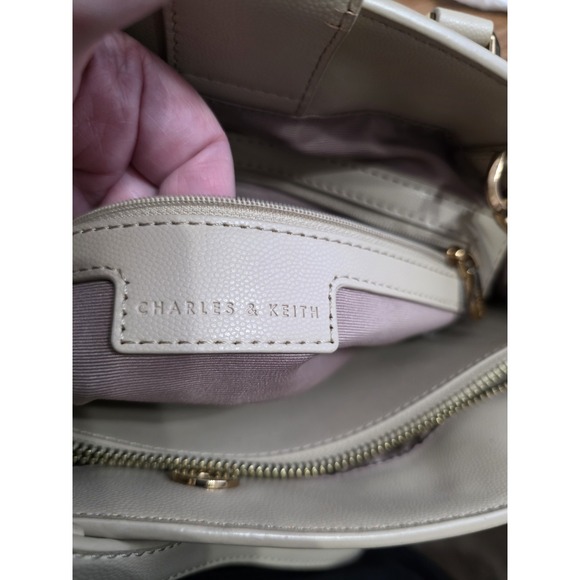 Charles & Keith Beige Leather Geometric Tote Crossbody Strap Gold Hardware #0352 - Picture 8 of 14